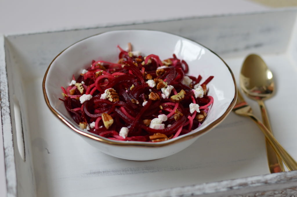 Spiralized Beetroot, Apple, Goat's cheese salad 