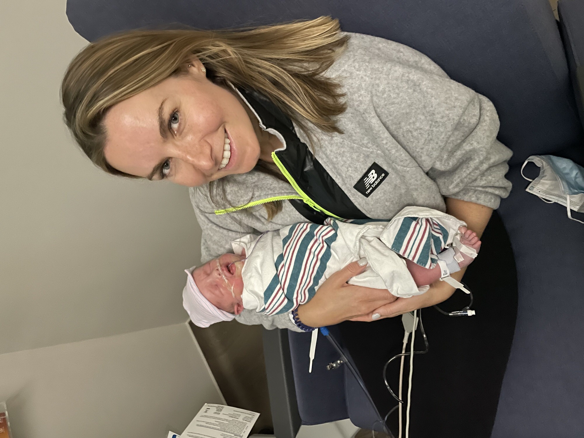 Mom with baby in NICU